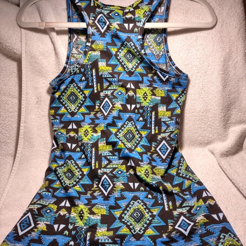Wet Seal Sz.L NWT Tank Top Juniors?